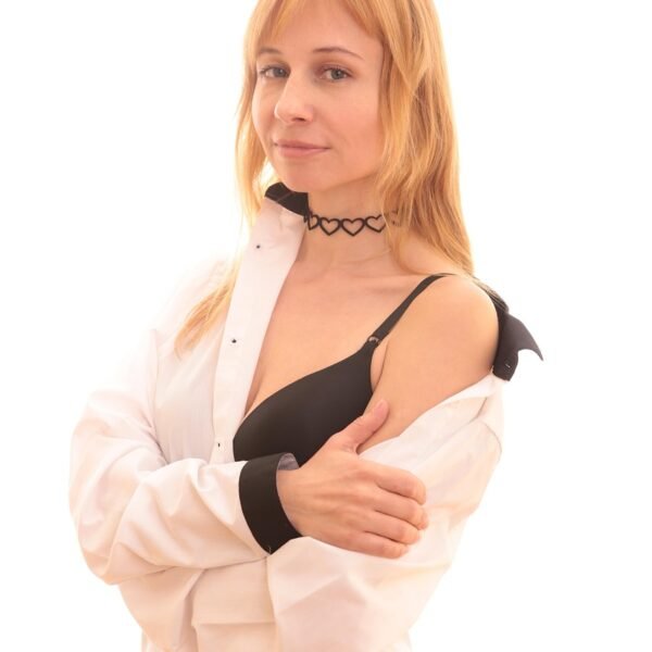 Jaka muszka do niebieskiego garnituru